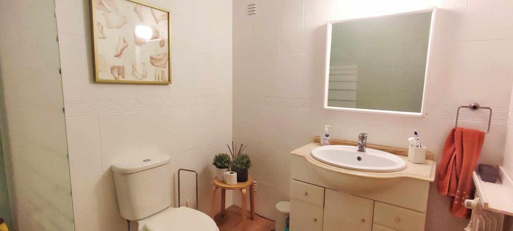 Lovely Bedroom In אלג'זור מראה חיצוני תמונה